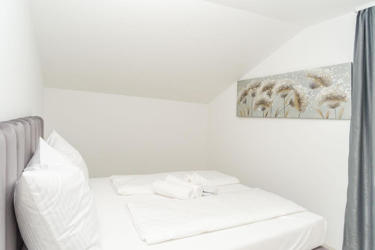 Apartmani Simi - The Sun Crikvenica Zewnętrze zdjęcie