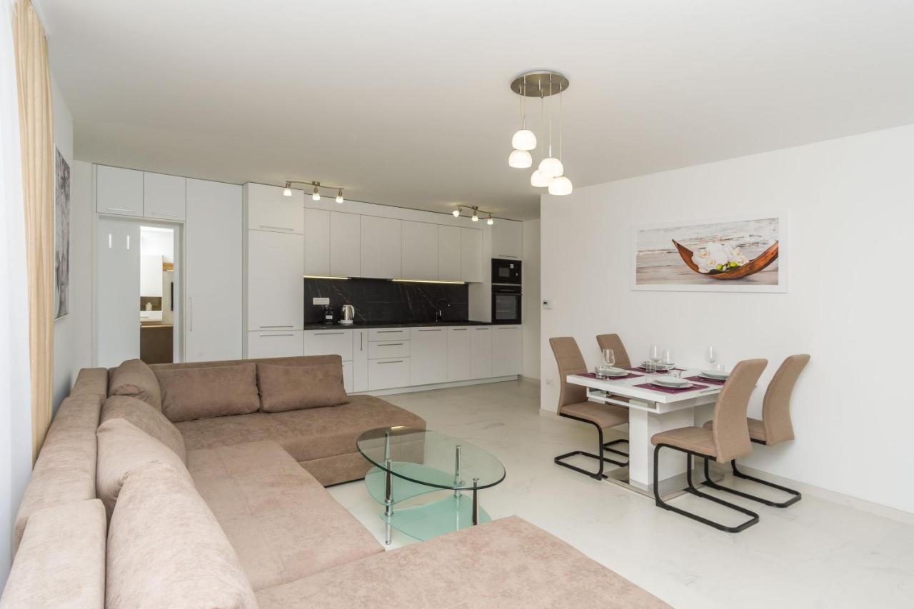 Apartmani Simi - The Sun Crikvenica Zewnętrze zdjęcie