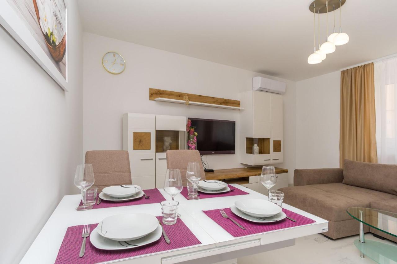 Apartmani Simi - The Sun Crikvenica Zewnętrze zdjęcie