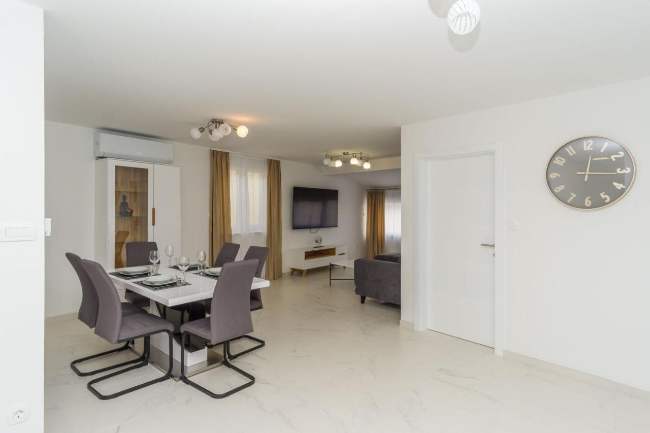 Apartmani Simi - The Sun Crikvenica Zewnętrze zdjęcie