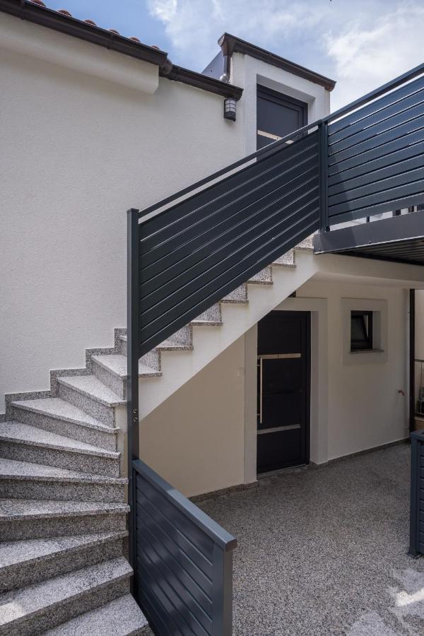 Apartmani Simi - The Sun Crikvenica Zewnętrze zdjęcie